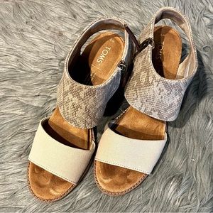 Toms side zip heels with snake skin print